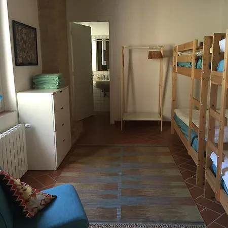 La Famulenta Garden Apartment *